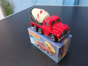 MATCHBOX Superfast CEMENT TRUCK Nr 19 Nr 4 - Bild 1 von 12