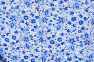 4 yards blue white cotton flannel floral Jo-anns - Picture 1 of 2
