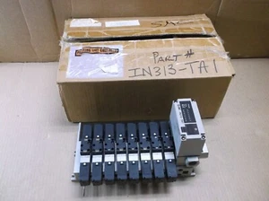 9 Piece, IN313-TA1 SMC B100-OD211-SM Omron NEW Manifold Assembly NVFS2200 - Picture 1 of 5