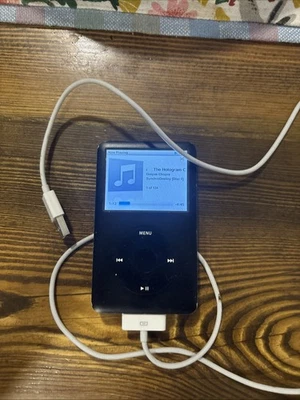 Apple iPod Classic 80GB Black 6th Generation MB147ZO/A - Image 1 of 3