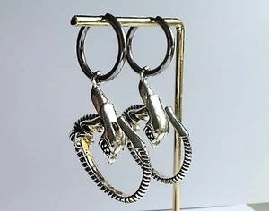 Pendientes de aro Aliens Xenomorph Horror Ciencia Ficción Película, Acero Inoxidable - Imagen 1 de 1