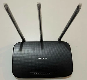 TP-LINK TL-WR940N 450Mbps Wireless N Router in great condition - Picture 1 of 5