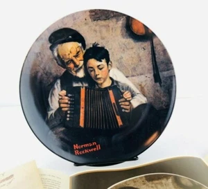 Norman Rockwell Plate Vintage Knowles The Music Maker Rockwell Original 1981 - Picture 1 of 9