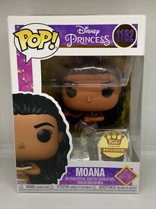Funko Pop! Moana w/pin #1162 Funko Shop Exclusive Disney Ultimate Princess MAY - Picture 1 of 6