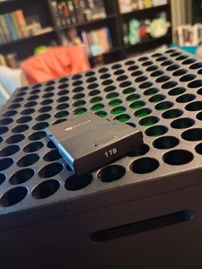 Seagate 1TB Storage Expansion Card for Xbox Series X/S - Picture 1 of 3
