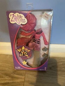 2000 Muses Zodiac Girlz Pink Outfit NIB - Picture 1 of 5