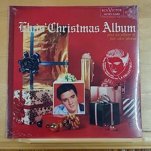 SEALED~Elvis Presley~Elvis' Christmas Album~1985 Green MONO~Remstr~Vinyl LP~50th - Picture 1 of 7