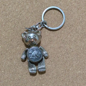 Alaska Bear Keychain Zipper Pull Purse Accessory Quarter Design Moveable Limbs - Picture 1 of 5