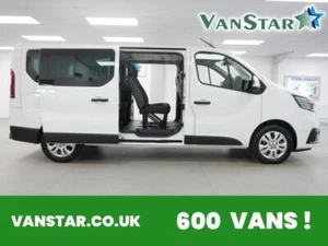 2023 RENAULT TRAFIC 30 2.0 DCI 170 BHP LONG SPORT EDC AUTOMATIC 9 SEATER ( NAV ) - Picture 1 of 20