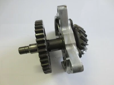 Yamaha Bruin 350 2004 4x4 ATV usado OEM transmisión media engranaje de transmisión  Foto 1 de 2