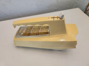 Sunbeam Mixmaster Hand Mixer Yellow Model HMD-1 - Parts or Use! Damaged - Picture 1 of 13