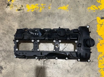 Cubierta de válvula de motor de culata de plástico BMW N55 2011-2013 335i 535i 640i X5 X6 Foto 1 de 4