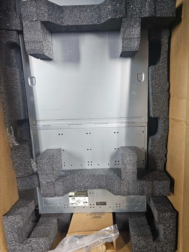 HP P07244-B21 HPE APOLLO 4200 Gen 10 CTO 24 LFF - Image 1 of 1