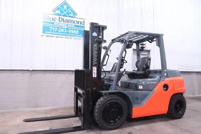 Toyota 8FD35U 2020, 8.000# neumático, diésel, dos etapas, S/S, ¡5714 horas! Foto 1 de 4