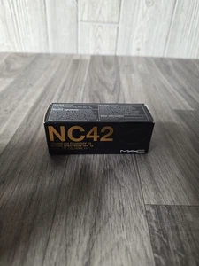 Mac Foundation Studio Fix Fluid Foundation SPF 15 NC42 New - Picture 1 of 4