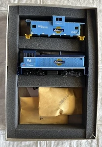 HO Athearn Special Edition 2200 SW 1000 Diesel #96 & 1095 Caboose NEW - Picture 1 of 18