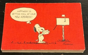 Vintage 25 SNOOPY Full Postcard Book Change - Of - Address Post Card Hallmark - Picture 1 of 4