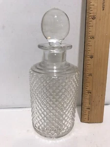 Botella de perfume vintage de cristal transparente, vidrio cortado con tapón redondo - Imagen 1 de 9