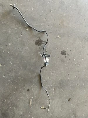 Línea de freno delantero izquierdo Infiniti M35 M45 06-10 46242-EH110 Foto 1 de 3