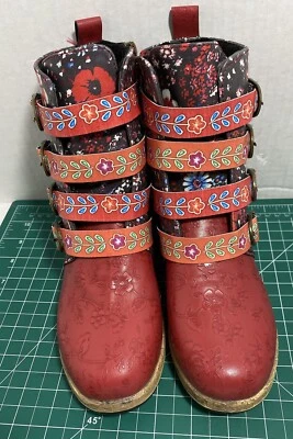 Ankle Boots Retro Floral 4 Straps And Side Zipper Short Western Colorful Boots - Image 1 of 4