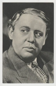 Charles Laughton mid 1940s vintage Tarjeta Postal Film Star Postcard #26 - Picture 1 of 2
