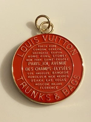 Louis Vuitton Large Zipper Pull Button Charm (Double Sided) - Image 1 of 3