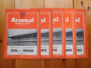 Arsenal Home Programmes 1952/53 - Select from drop down menu - Foto 1 di 1