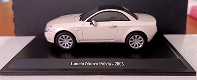Modellino Auto LANCIA NUOVA FULVIA 2003 - SCALA 1:43 CON BASE COME NUOVA - Immagine 1 di 3