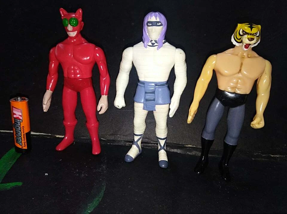 Máscara de Tigre Sofubi Tigres, Muerte Roja, Lote de Figuras Egipcias Envío Gratis  Foto 1 de 1