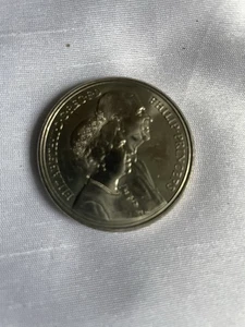 Great Britain 5 Pounds, 1997 The Queen's Golden Wedding Anniversary - Picture 1 of 3