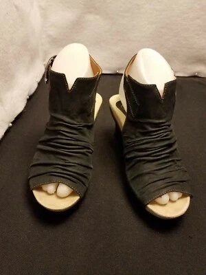 LNWO US6B/Med. Earthies BONAIRE TOO Negro Reunido Lea. TACONES DE CUÑA PEEP TOE 3" Foto 1 de 4