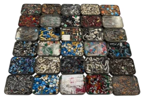 30x Vintage tobacco tins full with electrical components - Picture 1 of 9