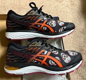Scarpe da corsa Asics Gel Cumulus 21 Día de Muertos Day Of The Dead da uomo taglia 9 NUOVE - Foto 1 di 10