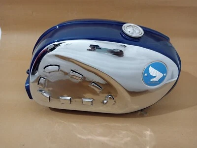 Honda CB77 305 SUPERHAWK 61-68 STEEL BLUE FUEL TANK +CHROME SIDE PALTES +BADGES - Image 1 of 4