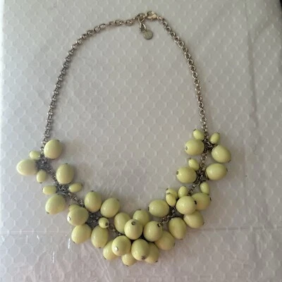 Collar Talbots para mujer estilo cadena con cuentas amarillas forma redonda talla 23" Foto 1 de 4