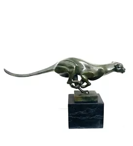 Bronzefigur- Raubkatze - Grünlich patiniert mit Signatur auf Marmorsockel - Bild 1 von 6