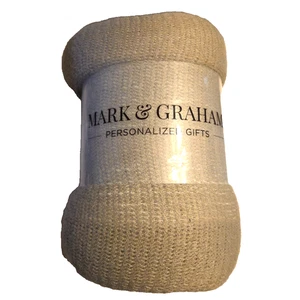 Manta de lujo beige Mark & Graham de Williams Sonoma NUEVA en paquete - Imagen 1 de 7