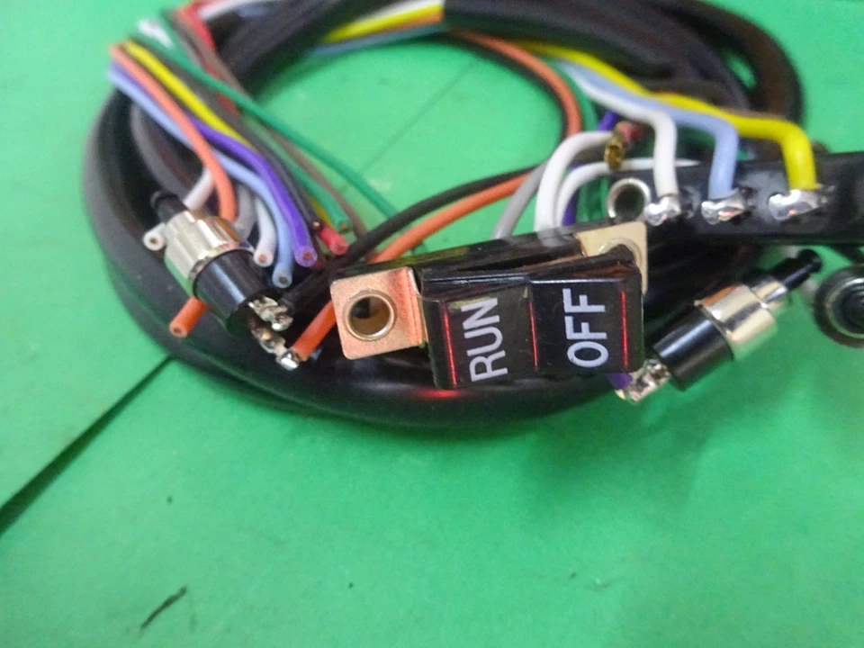 Harley 1973-81 RPL R/L CUBIERTA DE VINILO EXTENDIDA 48" KIT DE CABLEADO DE MANILLAR CON INTERRUPTORES Foto 1 de 4