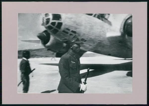 Foto Flugzeug - JAPANESE SURRENDER Okinawa 1945 WWII Pacific Island US Army Navy - Bild 1 von 2