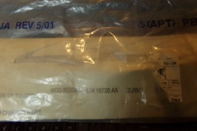 Ford Ranger 2000-2005 4x4 puerta trasera calcomanía de transferencia plateada YL5Z9942528AAB Foto 1 de 2