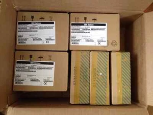 NEW 01EJ017 01EJ019 01EJ586 IBM V3700 V2 900GB 2.5" 10K 12Gb/s Hard Drive HDD - Picture 1 of 4