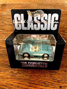 Hot Wheels Classic '58 Corvette Convertible #14022 - Picture 1 of 1