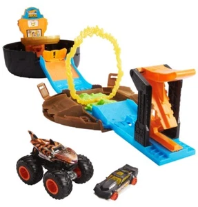 Hot Wheels Monster Trucks PlaySet For Kids, 89cm Stunt Area, Tiger Shark & Drift - Picture 1 of 3