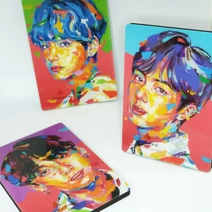BTS MTPR Acryl Foto Standee offizieller Junge mit Luv Persona (20 cm x 14 cm) - Bild 1 von 10