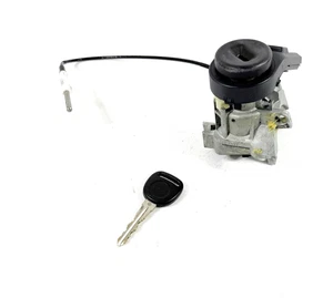 2008-2013 GMC Sierra 1500 2500 Ignition Switch Lock Key Immobilizer 15845229 - Picture 1 of 6