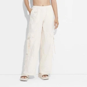 Wild Fable Mid Rise Cargo Pants Womens Large Off White Lightweight Wide Leg NWT - Picture 1 of 2