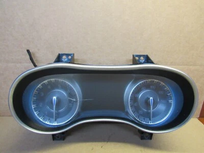 Chrysler 300 2021 2022 cabezal de instrumento velocímetro medidor panel OEM 68495250AA Foto 1 de 4