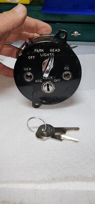 ROLLS ROYCE CAJA DE INTERRUPTORES DE ENCENDIDO CERRADURA CON LLAVES NUBE SOMBRA PLATEADA TEMPRANA  Foto 1 de 4