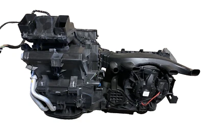 2018 - 2021 VOLKSWAGEN ATLAS FRONT HVAC AC CLIMATE HEATER BLOWER HOUSING OEM - Image 1 of 4