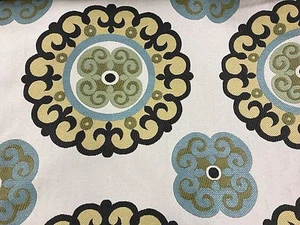 spa verde giallo su bianco sporco medaglione tessuto tessuto suzani da cortile - Foto 1 di 2